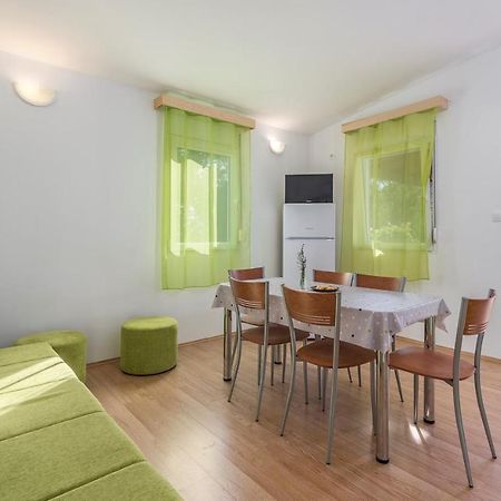Holiday Park Village Jelovci Kringa Ngoại thất bức ảnh