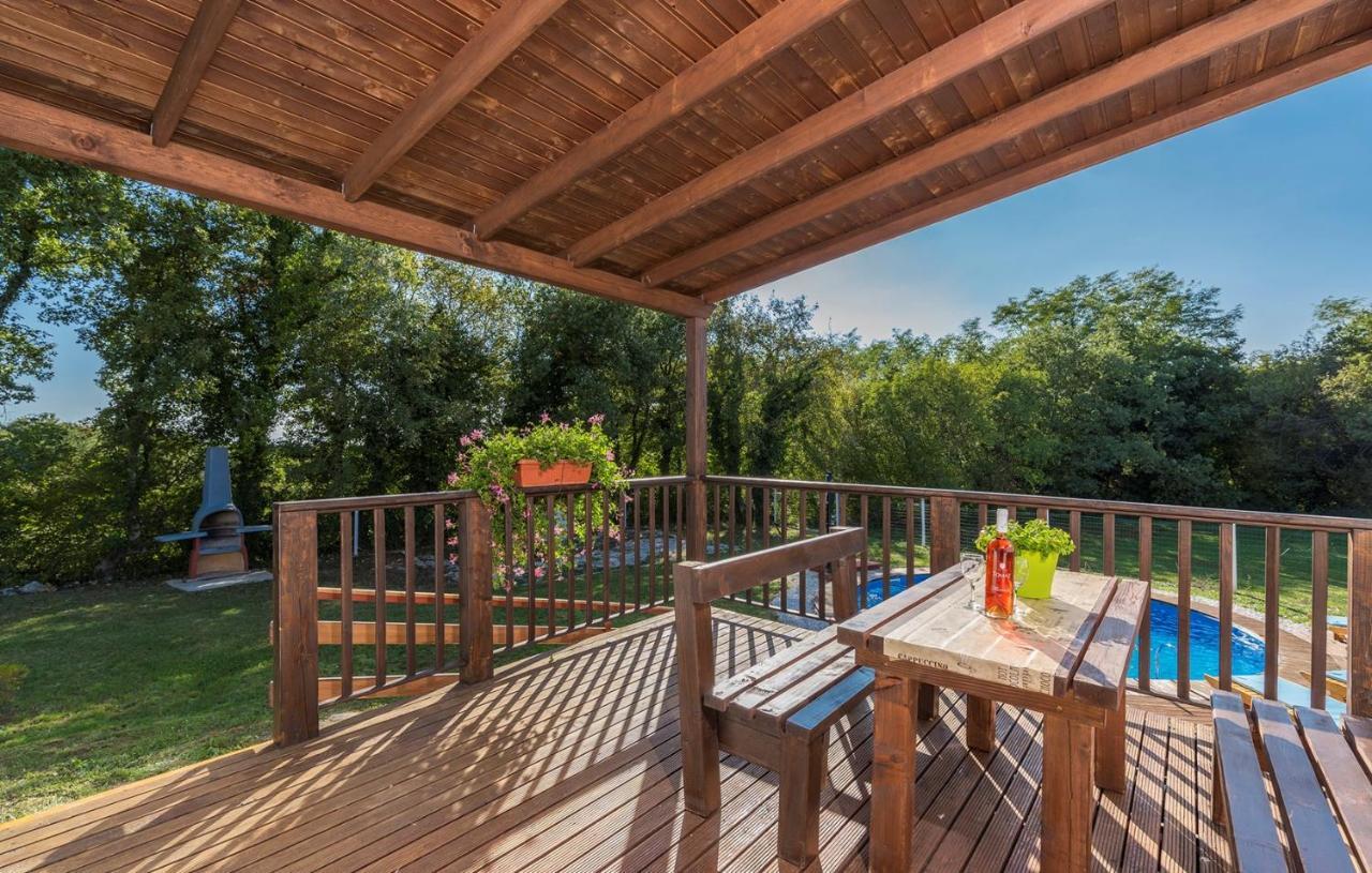 Holiday Park Village Jelovci Kringa Ngoại thất bức ảnh