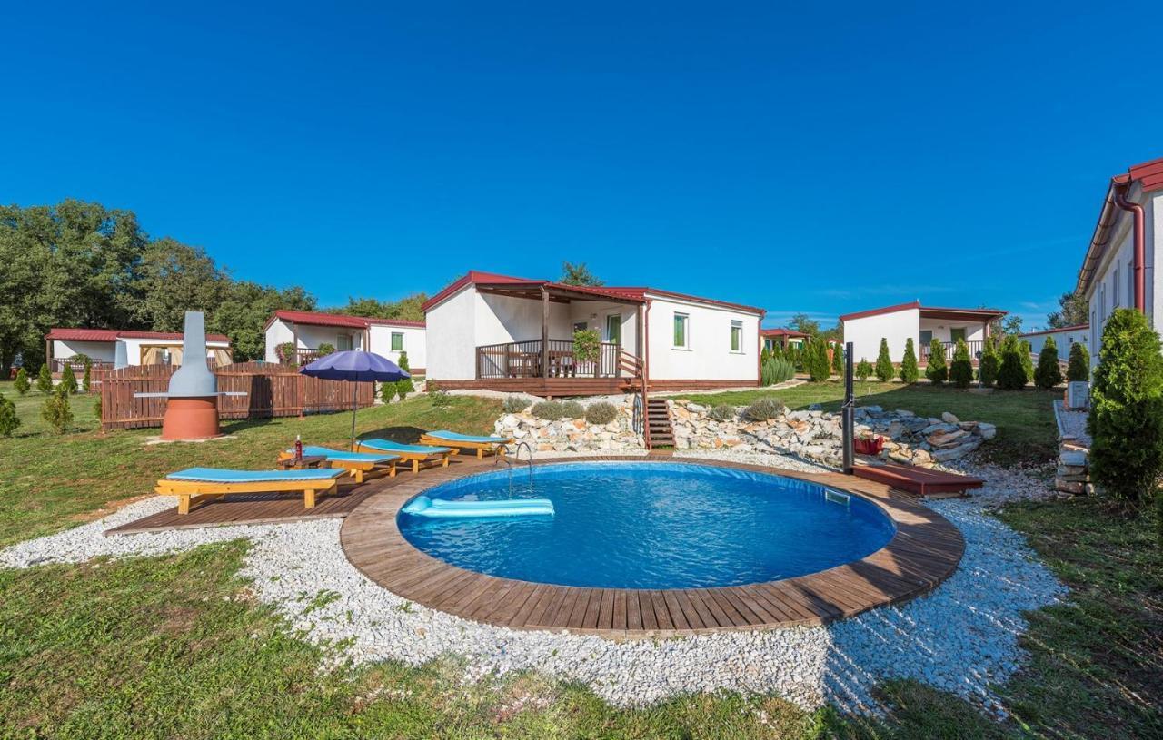Holiday Park Village Jelovci Kringa Ngoại thất bức ảnh